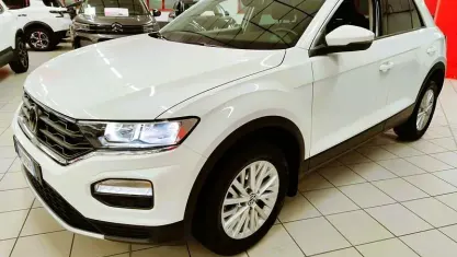 Usata VW T-Roc Style 116 CV (85 kW) 2020 Bianco SUV