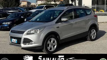 Argento Usata 2015 Ford Kuga Titanium SUV | 8900 € (Ottimo prezzo)