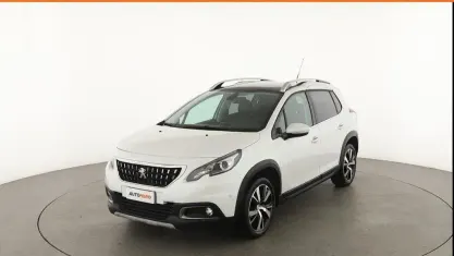 Usata Peugeot 2008 Allure 110 CV (80 kW) 2017 Bianco SUV