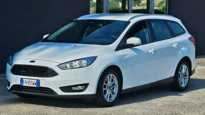 Usata Ford Focus Business Edition 120 CV (88 kW) 2018 Bianco Station wagon