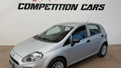 Usata Fiat Punto Street 69 CV (50 kW) 2018 Grigio Utilitaria