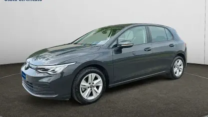 Usata VW Golf VIII Life 131 CV (96 kW) 2023 Utilitaria