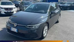 Grigio Usata 2022 VW Golf VIII Life Station wagon | 22.790 € (Buon prezzo)