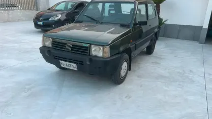 Usata Fiat Panda 4x4 50 CV (36 kW) 1988 Verde Utilitaria