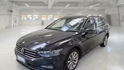 Usata VW Passat Business 150 CV (110 kW) 2021 Grigio Station wagon