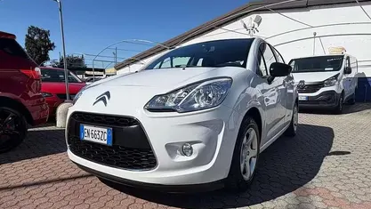 Begagnad Citroën C3 Exclusive 68 HK (50 kW) 2012 Sedan