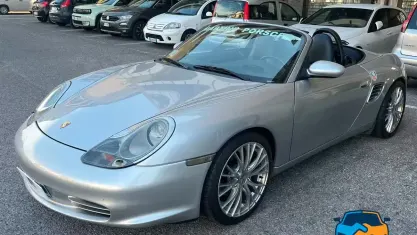 Usata Porsche Boxster 220 CV (161 kW) 2001 Grigio Cabrio