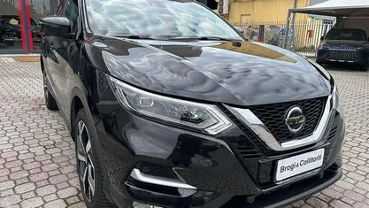 Usata Nissan Qashqai N-Connecta 140 CV (102 kW) 2021 Nero SUV