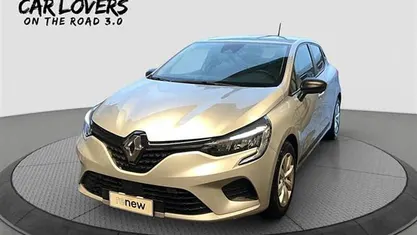 Grigio chiaro Usata 2022 Renault Clio V Life Due volumi | 11.990 € (Ottimo prezzo)