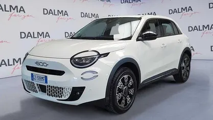 Usata Fiat 600 145 CV (106 kW) 2025 SUV