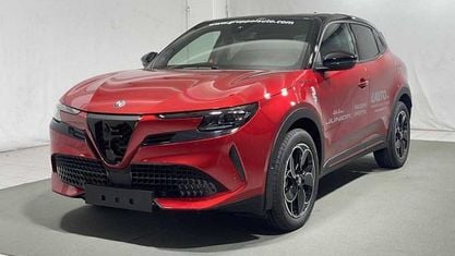 Usata Alfa Romeo Junior Edizione Speciale 114 kW (156 CV) 2024 Rosso SUV