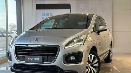 Usata Peugeot 3008 Allure 120 CV (88 kW) 2016 SUV
