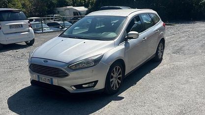 Usata Ford Focus Titanium 120 CV (88 kW) 2017 Argento Station wagon