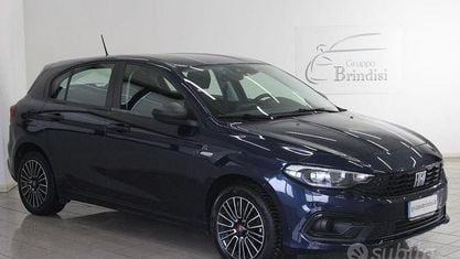 Begagnad Fiat Tipo City Life 131 HK (96 kW) 2021 Blå Sedan
