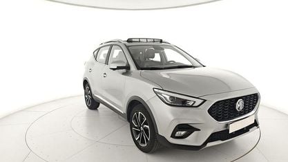 Używany MG ZS Luxury 111 KM (81 kW) 2023 Srebrny SUV