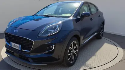 Usata Ford Puma Titanium 125 CV (91 kW) 2023 Blu blazer SUV