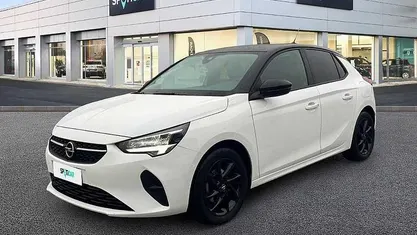 Usata Opel Corsa Design & Tech 75 CV (55 kW) 2023 Utilitaria