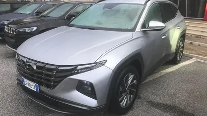 Grigio Usata 2021 Hyundai Tucson SUV | 18.900 € (Super prezzo)