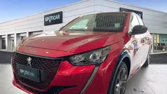 Rosso Usata 2023 Peugeot e-208 Allure Due volumi | 22.900 € (Buon prezzo)