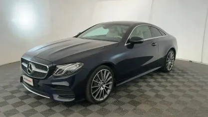 Usata Mercedes E220 Premium 195 CV (143 kW) 2018 Blu Coupé