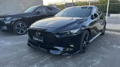 Usata Mazda 3 Homura-Line 122 CV (89 kW) 2022 Nero Utilitaria