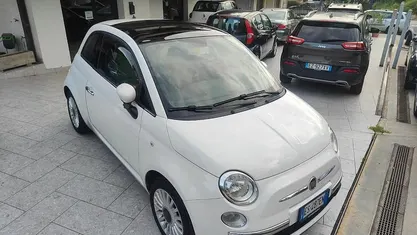 Usata Fiat 500 Lounge 69 CV (50 kW) 2013 Bianco Utilitaria