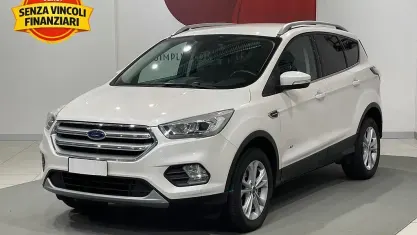 Usata Ford Kuga Titanium S 150 CV (110 kW) 2018 Bianco SUV