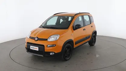 Usata Fiat Panda 4x4 Wild 85 CV (62 kW) 2021 Arancio Utilitaria
