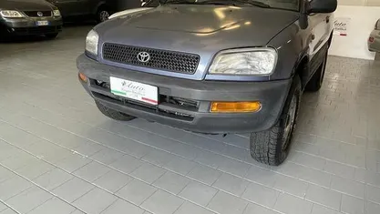 Usata Toyota RAV4 128 CV (94 kW) 1997 SUV