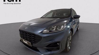 Käytetty Ford Kuga ST-Line 190 HP (139 kW) 2023 Sininen Katumaasturi