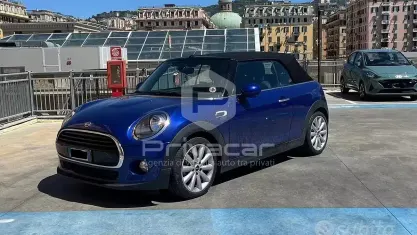 Usata Mini Cooper D Cabriolet 116 CV (85 kW) 2019 Blu Cabrio