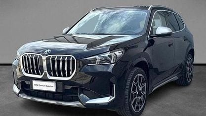 Käytetty BMW X1 xLine 150 HP (110 kW) 2023 Musta Katumaasturi