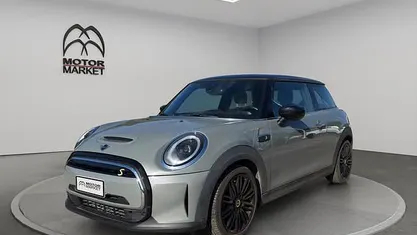 Grigio / gray Usata 2022 Mini Cooper SE Utilitaria | 18.500 € (Buon prezzo)