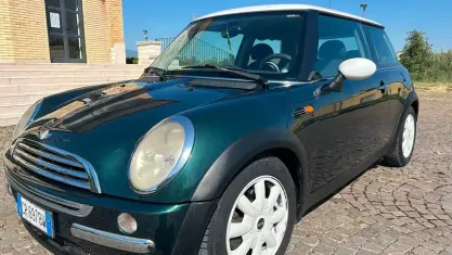 Usata Mini ONE 90 CV (66 kW) 2004 Verde Utilitaria