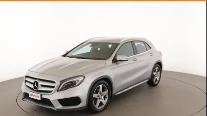 Usata Mercedes GLA200 Premium 136 CV (100 kW) 2016 Argento SUV