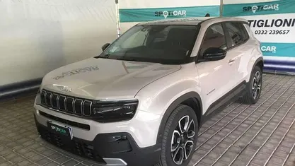 Beige Usata 2024 Jeep Avenger Summit SUV | 21.900 € (Buon prezzo)
