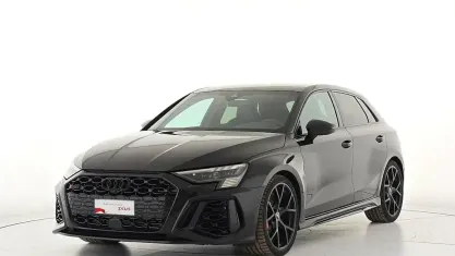 Usata Audi RS3 Sportback Ambiente 400 CV (294 kW) 2022 Nero Utilitaria