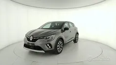 Grigio antrac. met. Usata 2021 Renault Captur Intens SUV | 15.900 € (Buon prezzo)