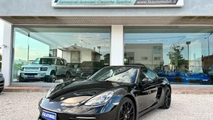 Usata Porsche 718 Cayman 300 CV (220 kW) 2020 Nero Coupé