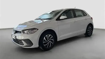Begagnad VW Polo Life 95 HK (69 kW) 2023 Vit Halvkombi