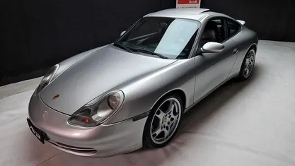 Grigio Usata 2002 Porsche 911 Carrera Coupé | 43.900 € (Buon prezzo)