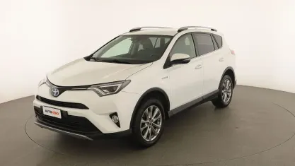 Usata Toyota RAV4 Hybrid Lounge 197 CV (144 kW) 2016 Bianco SUV