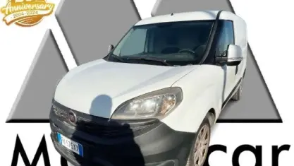 Usata Fiat Doblò 95 CV (69 kW) 2017 Giallo Monovolume