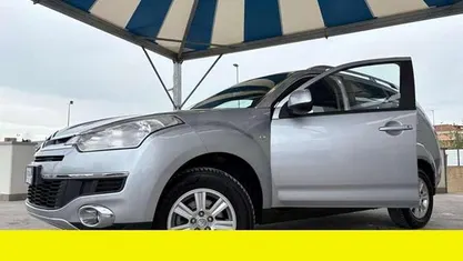 Argento Usata 2009 Citroën C-Crosser SUV | 5990 € (Buon prezzo)