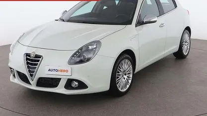 Usata Alfa Romeo Giulietta Exclusive 105 CV (77 kW) 2015 Berlina
