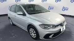 Grigio Usata 2021 VW Polo Trendline Tre volumi | 14.990 € (Ottimo prezzo)