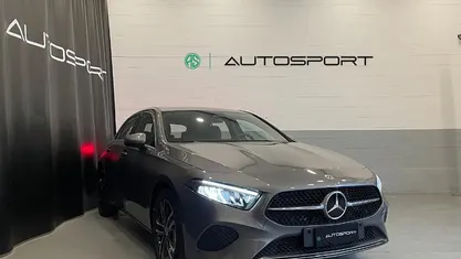 Usata Mercedes A200 Advanced 163 CV (119 kW) 2023 Grigio Berlina