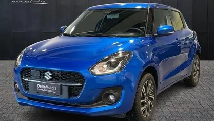 Blu Usata 2024 Suzuki Swift Berlina | 18.500 € (Buon prezzo)