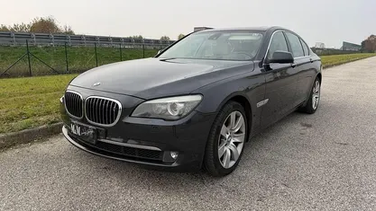 Gray Usata 2010 BMW 730 Luxury Line Tre volumi | 10.900 € (Buon prezzo)