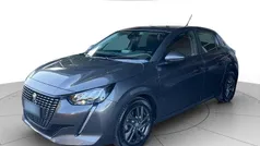 Grigio metall. Usata 2021 Peugeot 208 Allure Due volumi | 12.800 € (Buon prezzo)